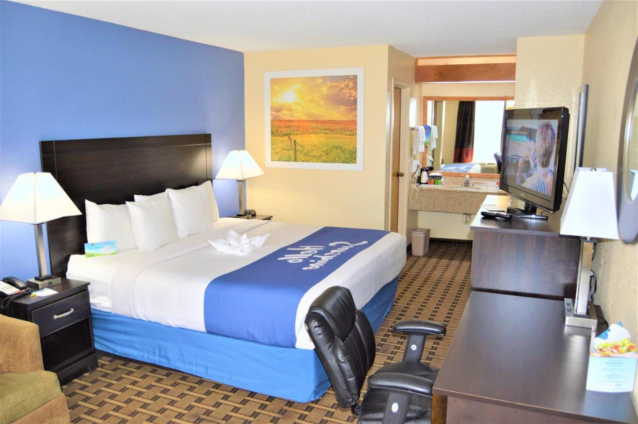 Days Inn By Wyndham Easley West Of Greenville/Clemson Area Exterior foto
